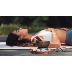 心靈瑜珈真的能改善失眠與身體僵硬嗎？10 年教學經驗的真實解答