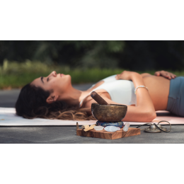 心靈瑜珈真的能改善失眠與身體僵硬嗎?10 年教學經驗的真實解答 心靈瑜珈真的能改善失眠與身體僵硬嗎?10 年教學經驗的真實解答